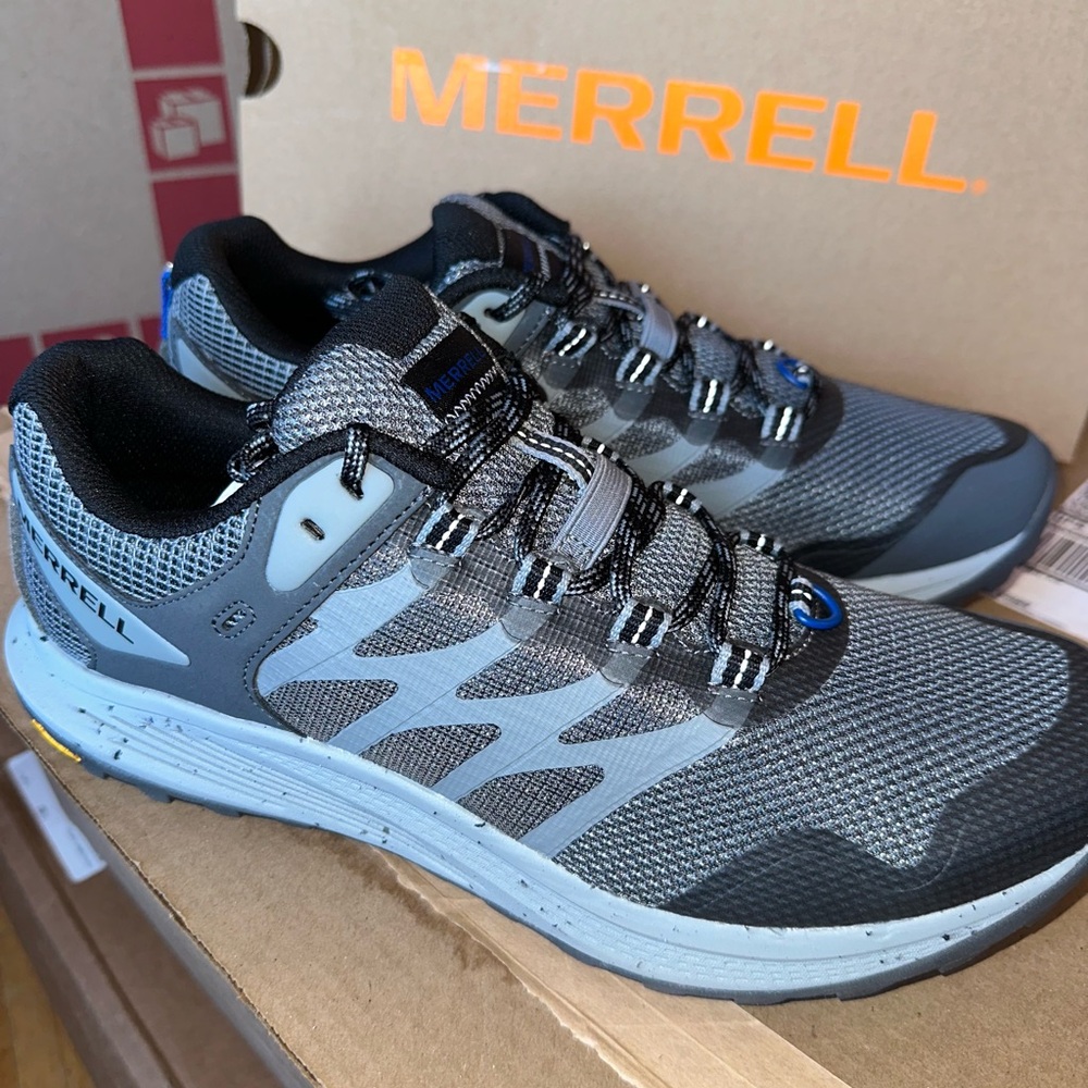 Merrell Men's Nova 3 Hiking Shoes size 10